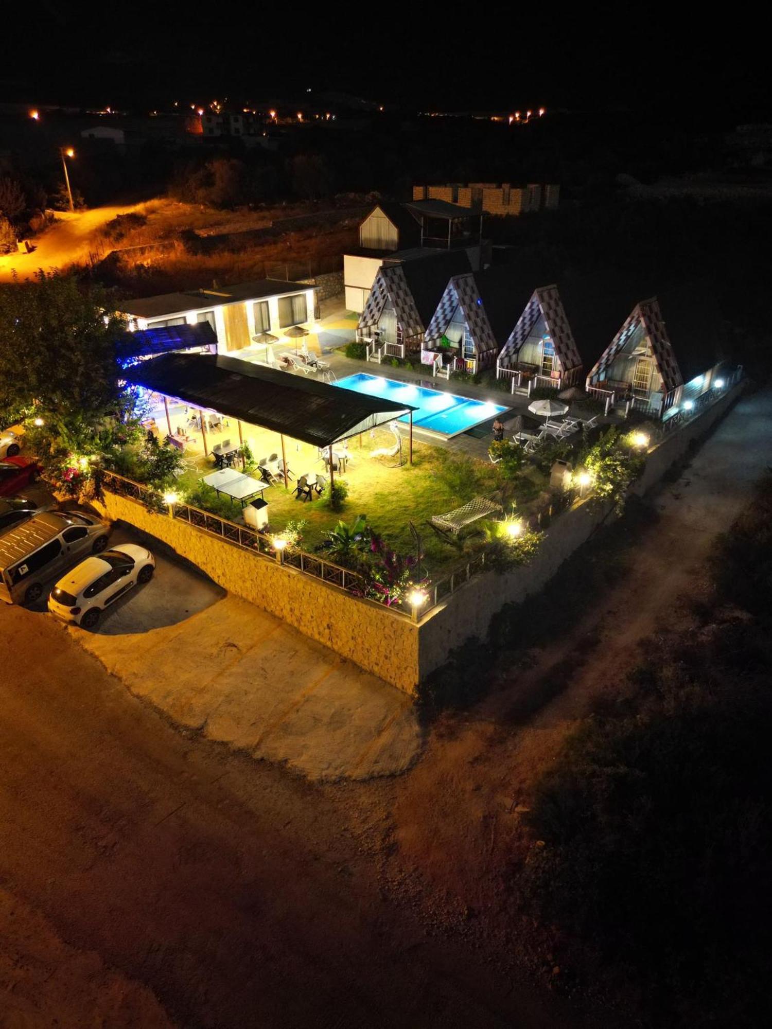 Bu Bungalow Hotel Demre Esterno foto